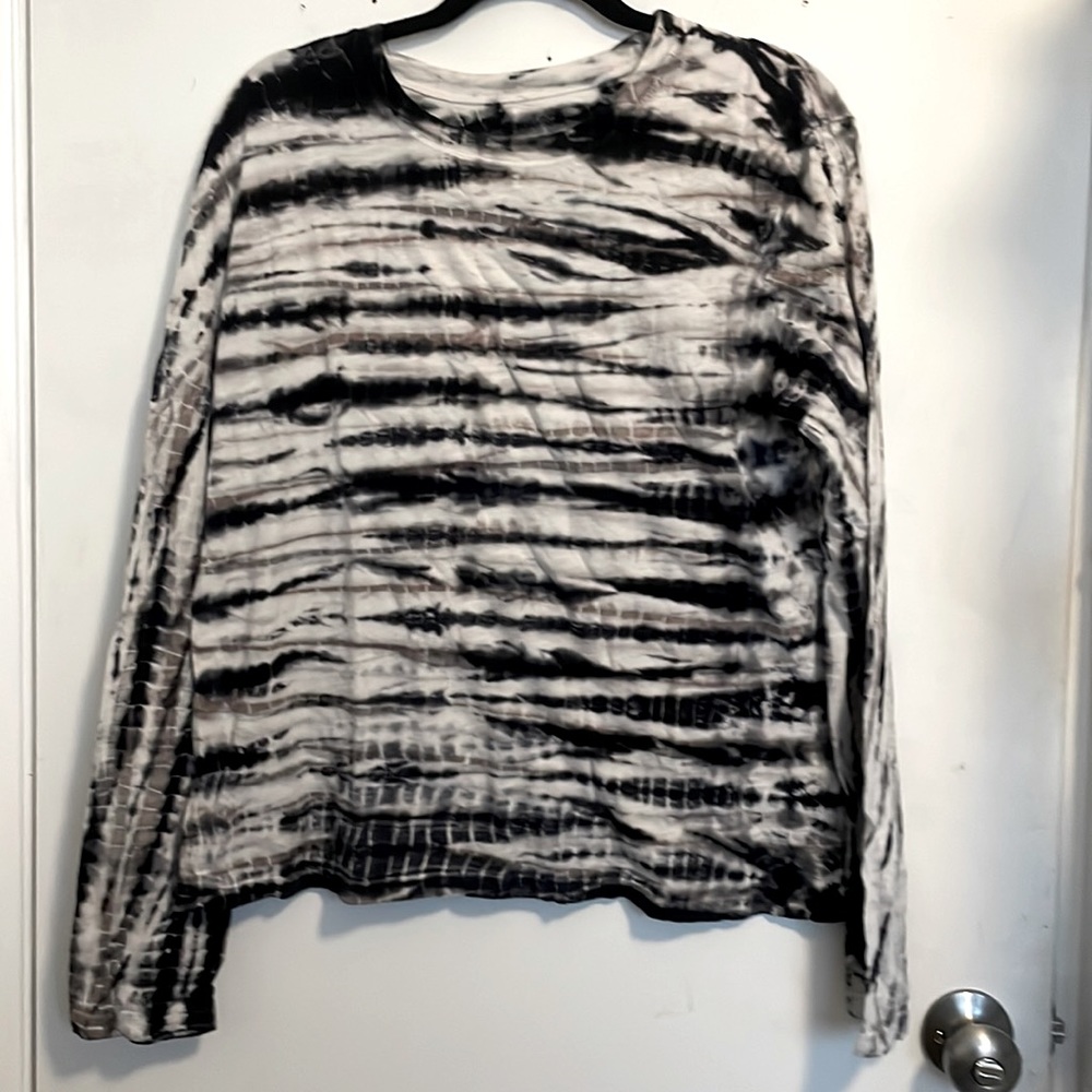 Margaret O’Leary Tie Die Collection crew neck shirt